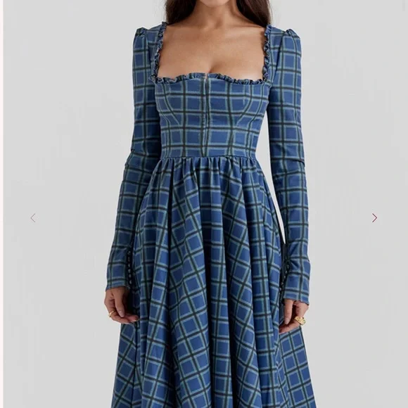 House of CB | Dresses | House Of Cb Delia Blue Tartan Midi Dress | Poshmark House of CB | Dresses | House Of Cb Delia Blue Tartan Midi Dress | Poshmark